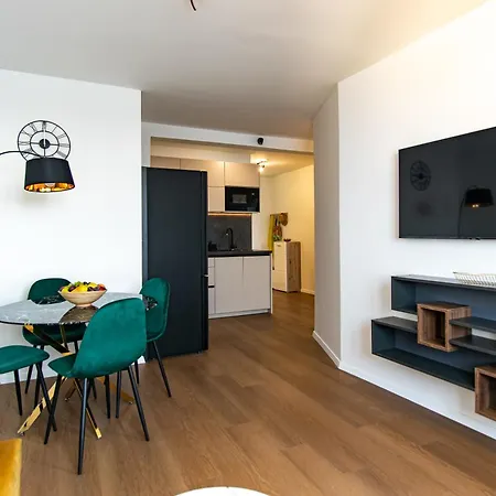 None Nada Apartmán *